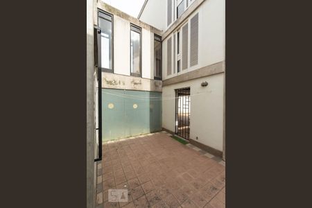 Casa para alugar com 500m², 4 quartos e 4 vagasÁrea Externa Serviço