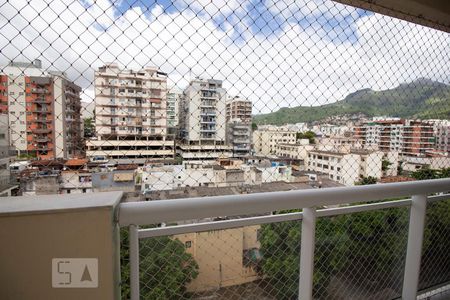 Vista do quarto 1  de apartamento para alugar com 3 quartos, 84m² em Méier, Rio de Janeiro