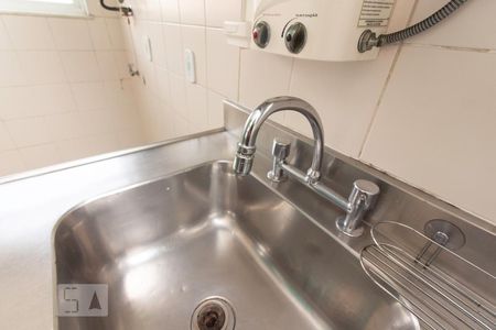 Apartamento para alugar com 84m², 3 quartos e 2 vagas Apartamento para alugar com 84m², 3 quartos e 2 vagasPia