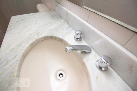 Apartamento para alugar com 84m², 3 quartos e 2 vagas Apartamento para alugar com 84m², 3 quartos e 2 vagasPia