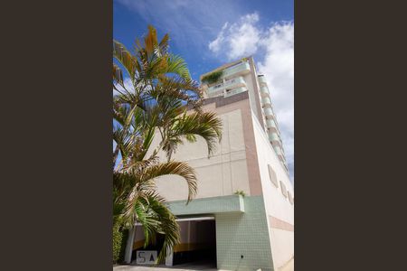 Apartamento para alugar com 84m², 3 quartos e 2 vagas Apartamento para alugar com 84m², 3 quartos e 2 vagasFachada