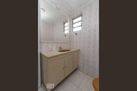 Apartamento para alugar com 66m², 2 quartos e 1 vaga Apartamento para alugar com 66m², 2 quartos e 1 vagaBanheiro