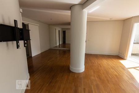 Sala de apartamento para alugar com 2 quartos, 105m² em Perdizes, São Paulo