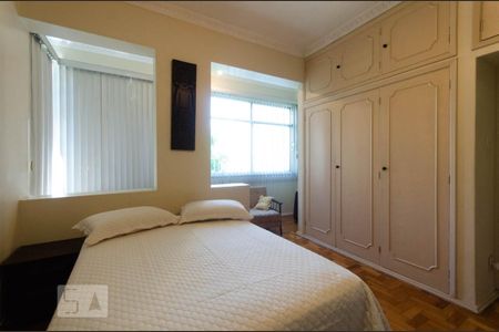 Quarto 1 de apartamento à venda com 2 quartos, 104m² em Leblon, Rio de Janeiro
