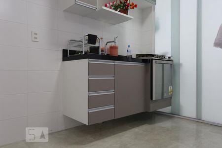 Cozinha de apartamento para alugar com 2 quartos, 51m² em Centro, Barueri
