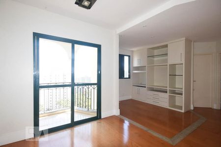 Apartamento à venda com 75m², 2 quartos e 2 vagasSala