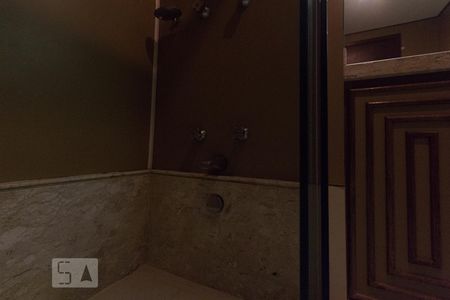 Apartamento à venda com 300m², 4 quartos e 3 vagas Apartamento à venda com 300m², 4 quartos e 3 vagasBanheiro