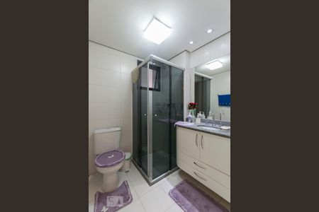 Banheiro social de apartamento para alugar com 2 quartos, 68m² em Ipiranga, São Paulo
