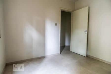 Quarto 1  de apartamento para alugar com 3 quartos, 81m² em Floresta, Porto Alegre