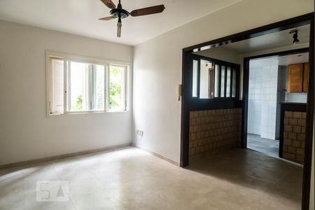 Sala de apartamento para alugar com 3 quartos, 81m² em Floresta, Porto Alegre