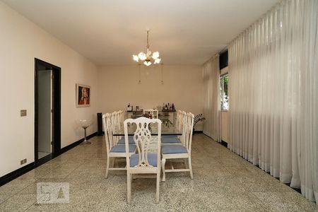 Sala de Jantar. de apartamento para alugar com 4 quartos, 360m² em Copacabana, Rio de Janeiro