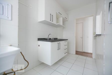 Cozinha de apartamento para alugar com 2 quartos, 54m² em Jardim das Samambaias, Jundiaí