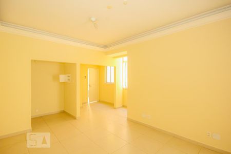 Apartamento para alugar com 105m², 3 quartos e 1 vagaSala