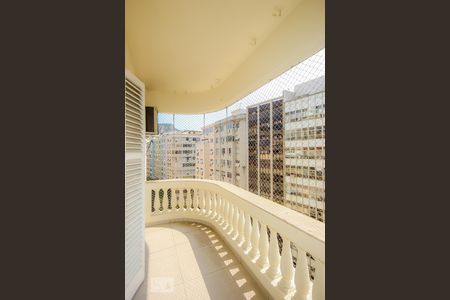Varanda de apartamento para alugar com 3 quartos, 105m² em Copacabana, Rio de Janeiro