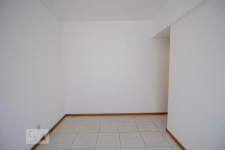 Apartamento à venda com 80m², 3 quartos e 1 vaga Apartamento à venda com 80m², 3 quartos e 1 vagaSuíte