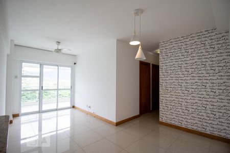 Sala de apartamento à venda com 3 quartos, 80m² em Recreio dos Bandeirantes, Rio de Janeiro