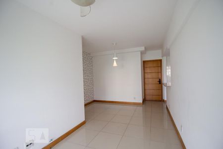Sala de apartamento à venda com 3 quartos, 80m² em Recreio dos Bandeirantes, Rio de Janeiro