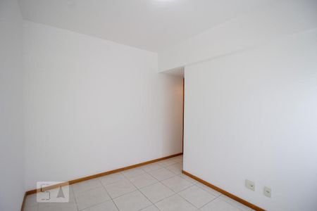 Apartamento à venda com 80m², 3 quartos e 1 vaga Apartamento à venda com 80m², 3 quartos e 1 vagaSuíte