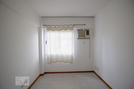 Suíte de apartamento à venda com 3 quartos, 80m² em Recreio dos Bandeirantes, Rio de Janeiro