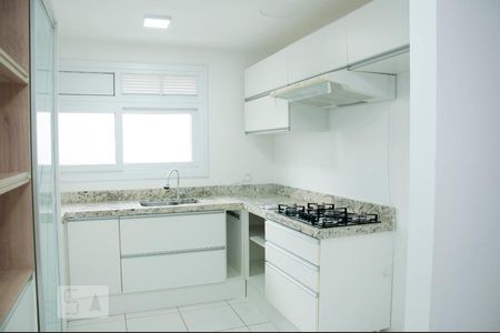 Casa de condomínio à venda com 202m², 4 quartos e 2 vagasCozinha