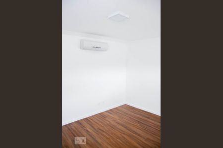 Casa de condomínio à venda com 202m², 4 quartos e 2 vagasQuarto 1