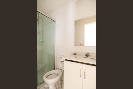 Banheiro de apartamento à venda com 2 quartos, 50m² em Protásio Alves, Porto Alegre