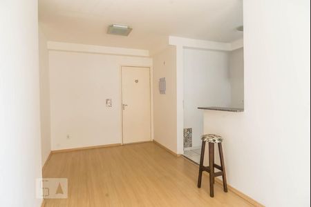 Sala de apartamento à venda com 2 quartos, 50m² em Protásio Alves, Porto Alegre