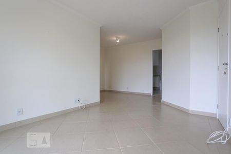 Sala de apartamento à venda com 3 quartos, 80m² em Umuarama, São Paulo