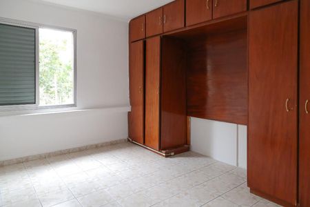 Apartamento à venda com 70m², 2 quartos e 1 vagaQuarto 2
