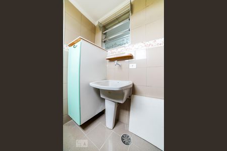 Apartamento à venda com 70m², 2 quartos e 1 vagaÁrea de Serviço