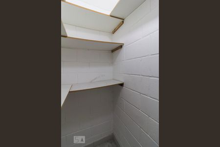 Apartamento à venda com 85m², 3 quartos e 2 vagasDepósito