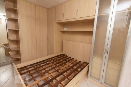 Apartamento para alugar com 70m², 2 quartos e 1 vagaSuíte