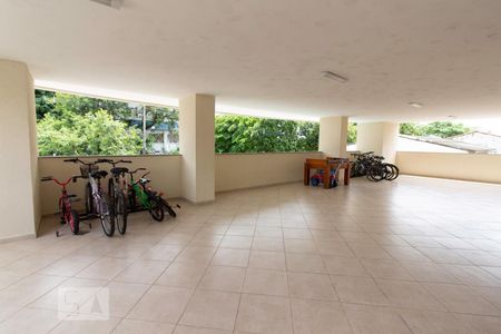 Apartamento para alugar com 70m², 2 quartos e 1 vagaPlayground