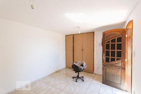 Casa para alugar com 130m², 3 quartos e 1 vagaQuarto de Serviço (Segundo Andar)