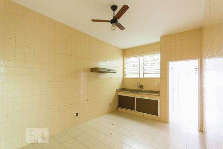 Casa para alugar com 130m², 3 quartos e 1 vagaCozinha (Primeiro Andar)