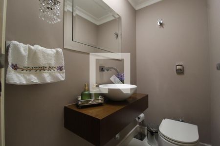 Lavabo de apartamento à venda com 3 quartos, 210m² em Moema, São Paulo