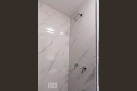 Apartamento à venda com 70m², 2 quartos e 1 vagaBanheiro social