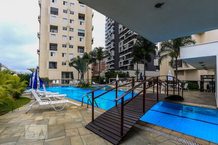 Apartamento à venda com 90m², 2 quartos e 2 vagas Apartamento à venda com 90m², 2 quartos e 2 vagasPiscina