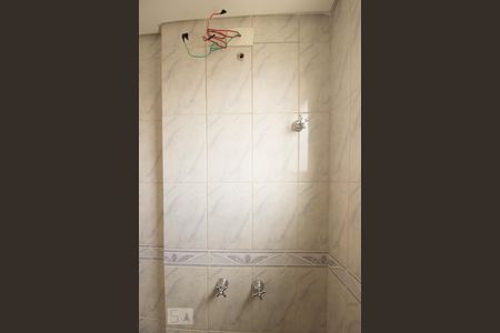 Apartamento para alugar com 55m², 2 quartos e 1 vaga Apartamento para alugar com 55m², 2 quartos e 1 vagaBanheiro comum - Chuveiro a gás ou elétrico