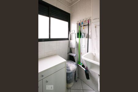 Apartamento para alugar com 45m², 1 quarto e 1 vagaÁrea de Serviço
