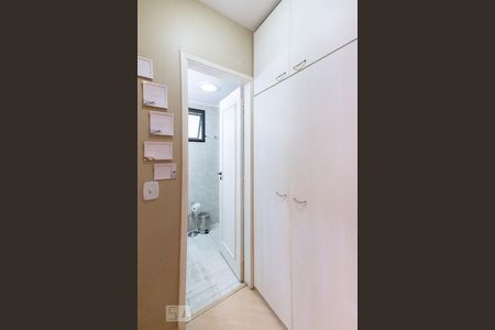 Apartamento para alugar com 45m², 1 quarto e 1 vagaCorredor