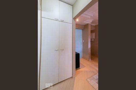 Apartamento para alugar com 45m², 1 quarto e 1 vagaCorredor