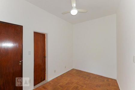 Apartamento para alugar com 89m², 3 quartos e sem vagaSuíte