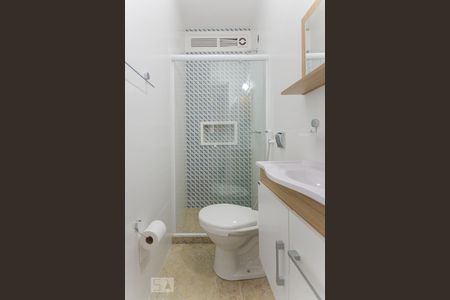 Banheiro de apartamento para alugar com 3 quartos, 89m² em Rio Comprido, Rio de Janeiro