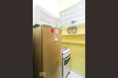 Cozinha de apartamento à venda com 1 quarto, 45m² em Copacabana, Rio de Janeiro