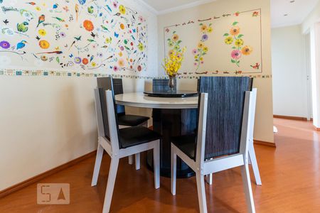 Sala de apartamento à venda com 3 quartos, 68m² em Parque Continental, Osasco