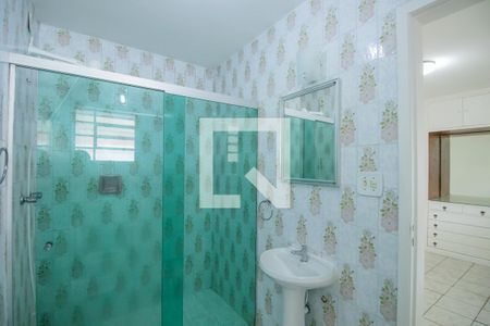 Casa à venda com 460m², 7 quartos e 5 vagas Casa à venda com 460m², 7 quartos e 5 vagasBanheiro Suíte - Fundos