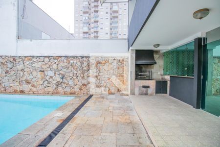 Casa à venda com 460m², 7 quartos e 5 vagas Casa à venda com 460m², 7 quartos e 5 vagasQuintal - Piscina