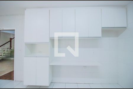 Casa à venda com 460m², 7 quartos e 5 vagas Casa à venda com 460m², 7 quartos e 5 vagasCozinha