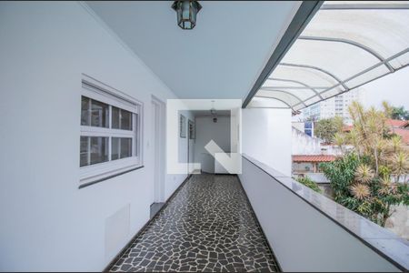 Casa à venda com 460m², 7 quartos e 5 vagas Casa à venda com 460m², 7 quartos e 5 vagasVaranda - Fundos